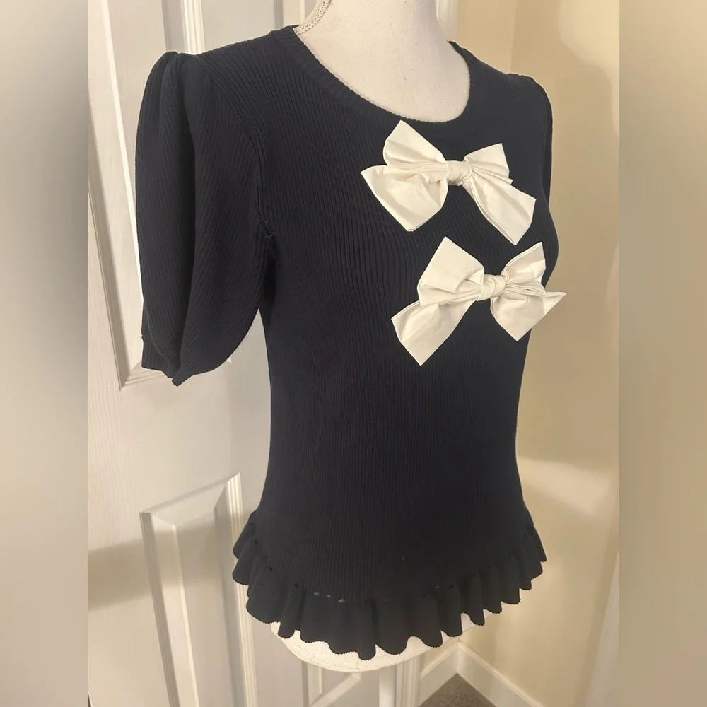 Voy Knit Top with Bow Embellishment NWOT! - Picture 11 of 12
